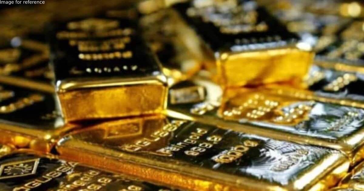 Gold worth Rs. 41 lakh seized at Jaipur International Airport